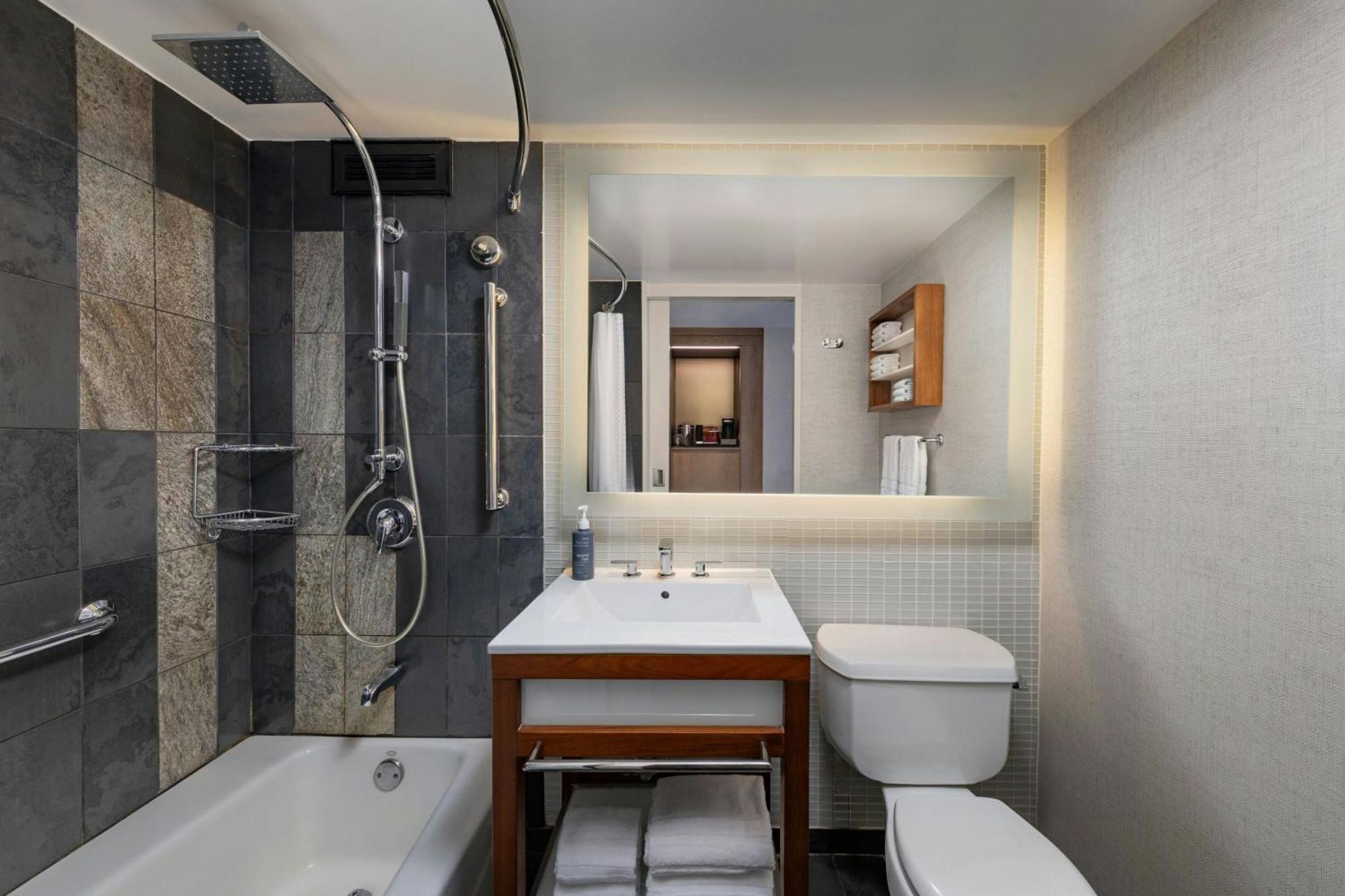 Traditional Double, Guest room, 2 Double, Low floor