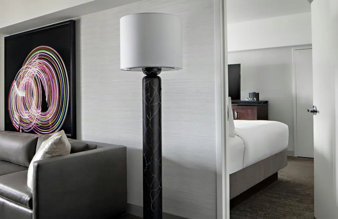New York Marriott Marquis-1