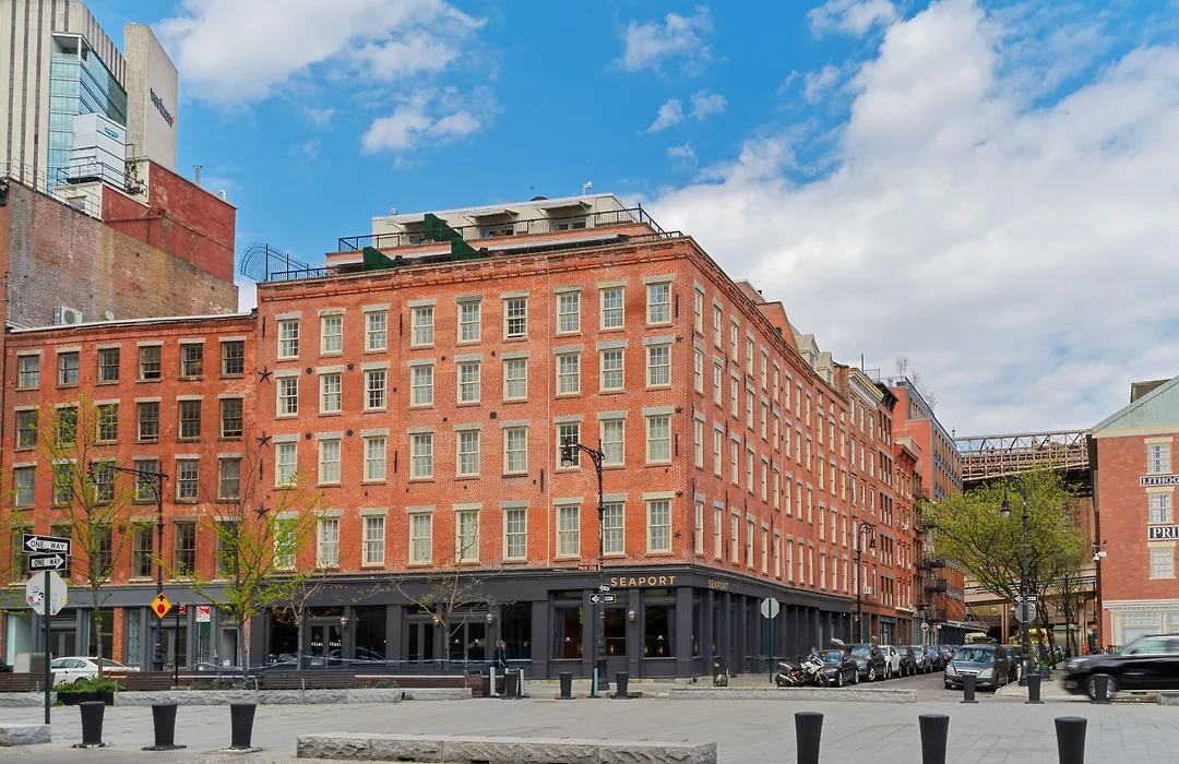 33 Hotel, New York City, Seaport-1