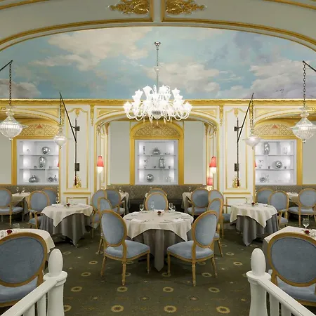 Hotel Plaza Athenee-2