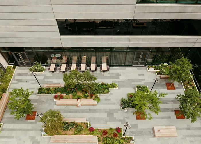 The Ritz-Carlton New York, Nomad Hotel